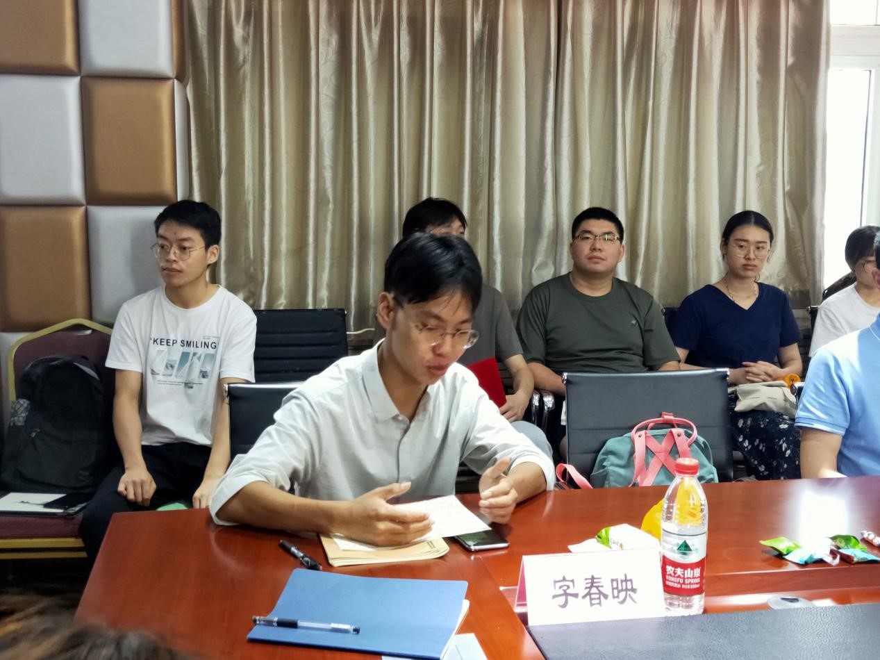 2017级本科学弟分享中学老师就业经验.jpg