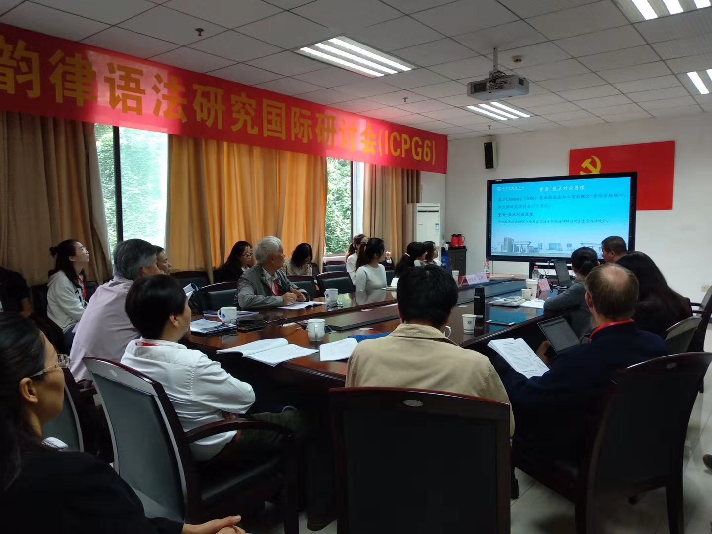 图三:分会场系列讲座.jpg