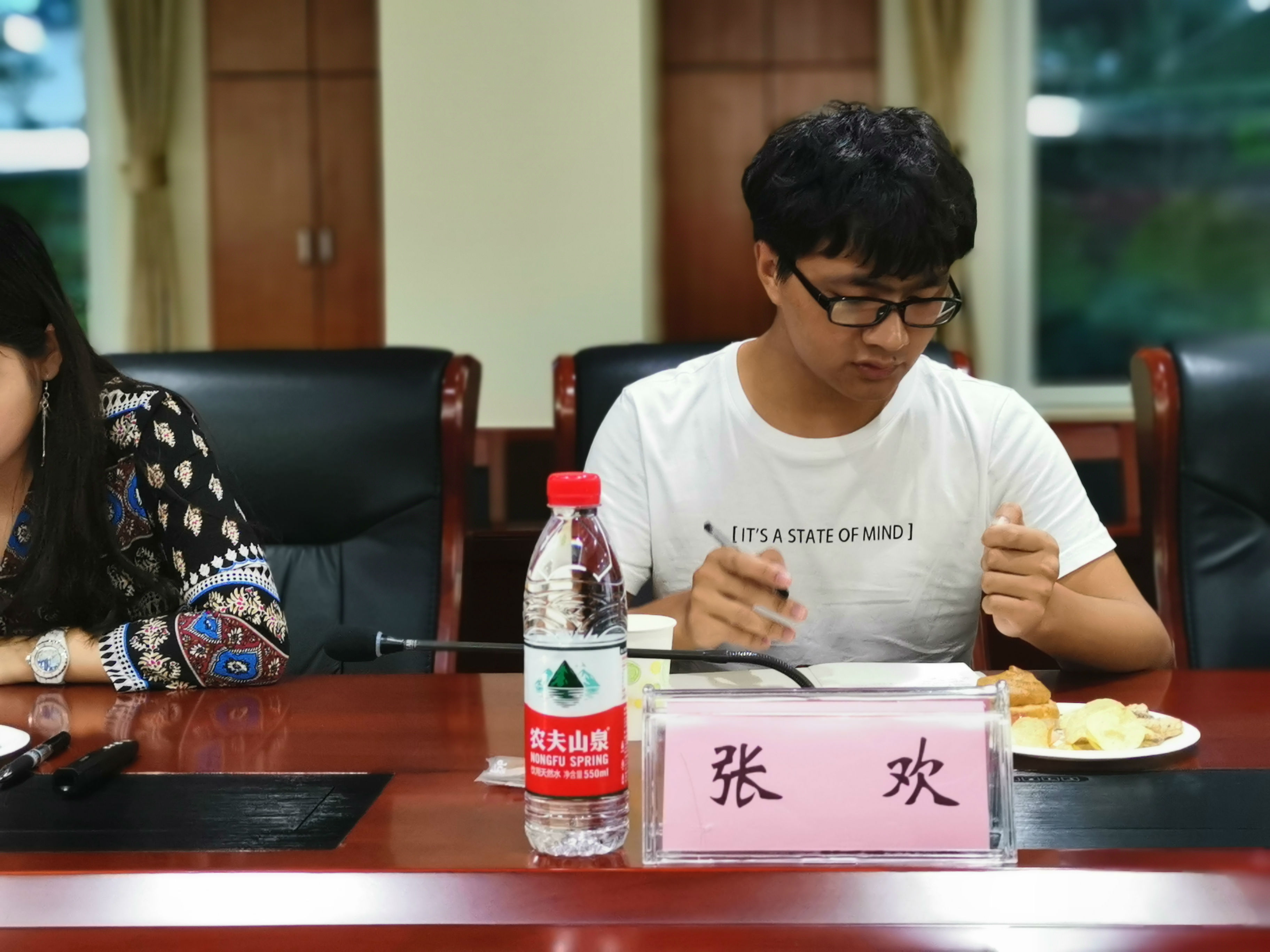 图2.jpg