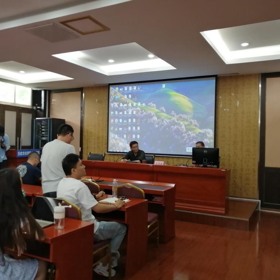 5.现场听众提问.jpg