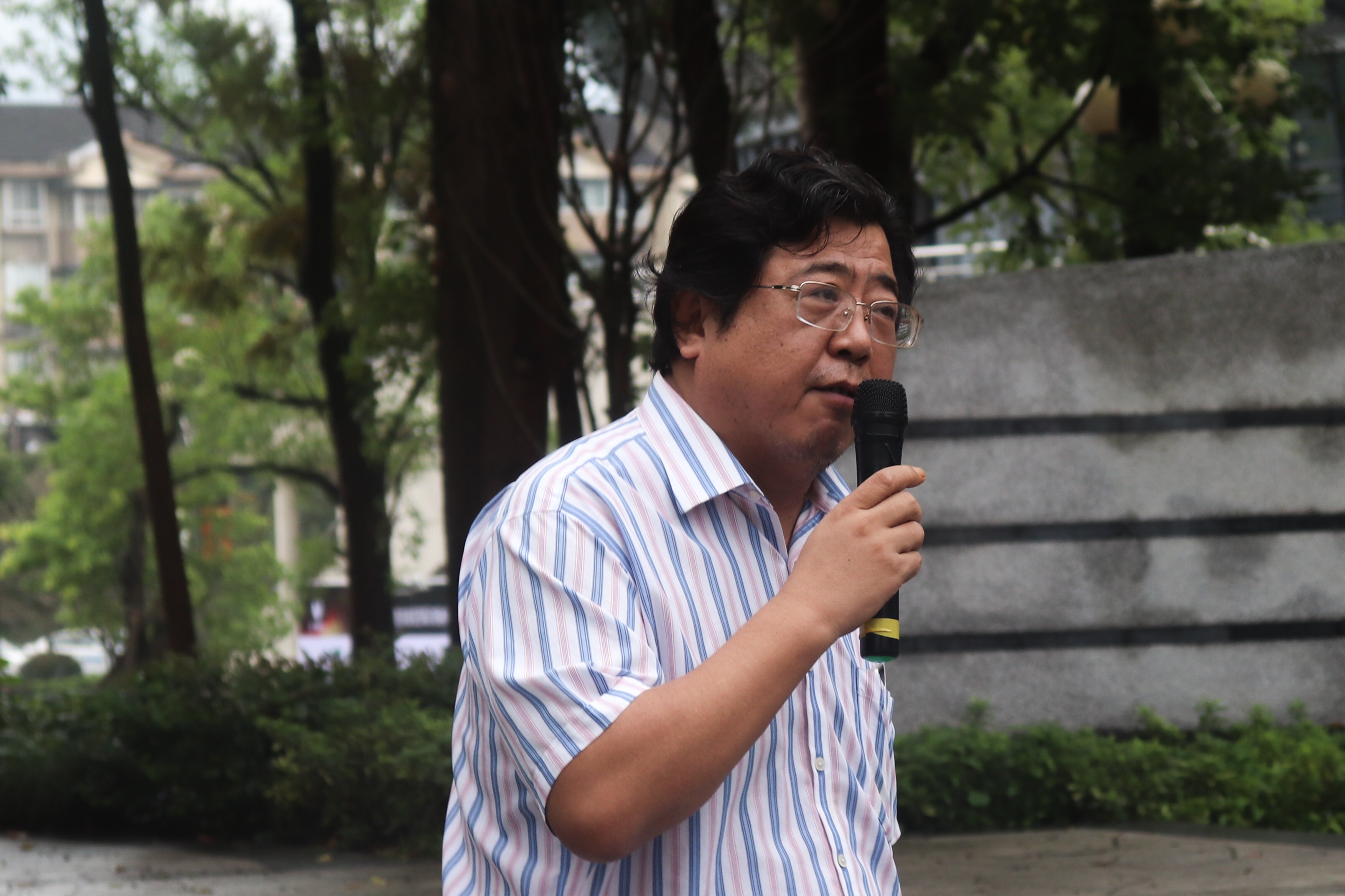 3 崔校长发表讲话(特写).jpeg